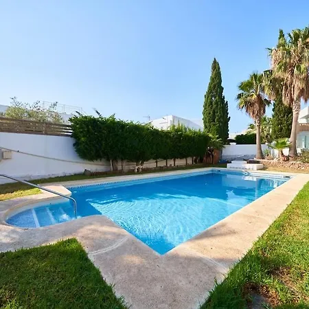 Vargas Medio Apartment
